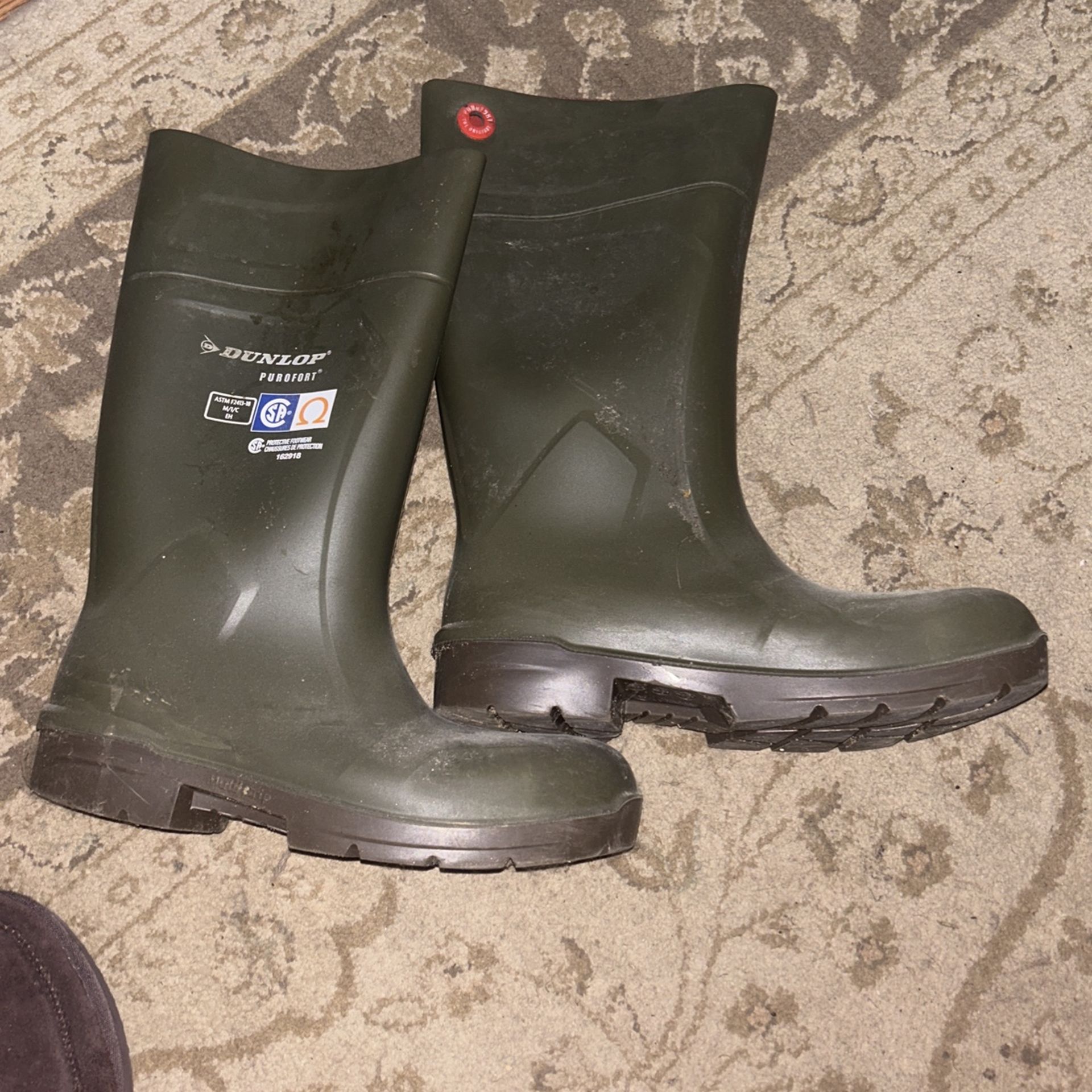 Snow boots , Water proof Normal Or Work boots