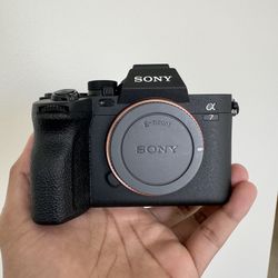Sony Alpha A7 IV Camera Body A7IV for Sale in Ontario, CA OfferUp