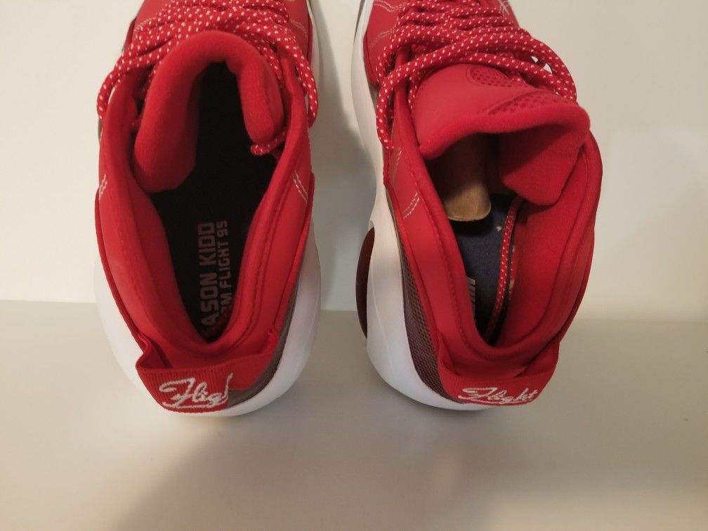 Nike jason kidd zoom flight 95 size red