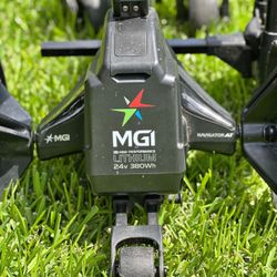 MGI ZIP Navigator Electric Golf Caddy Cart