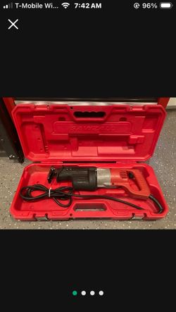 Milwaukee Sawzall Like New
