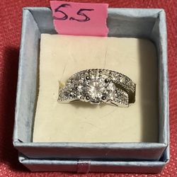 Beautiful New Fashion Wedding Ring Set Size 5.5 Last One