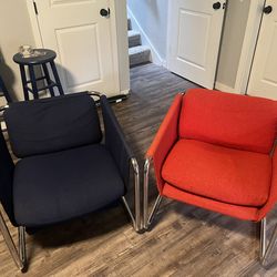 Vintage 1970s Chrome Tubular Sling Lounge Chairs – Mid Century Modern / Bauhaus Style – Pair