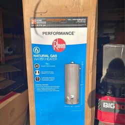 New 40 gal Gas Water Heater (includes installation)