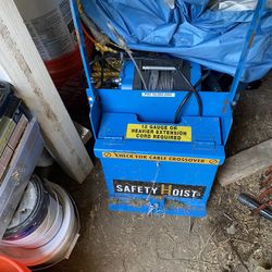Safety Hoist Roofing