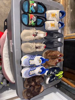 Boys shoes