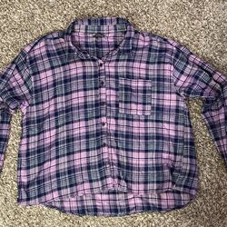Juniors Flannel shirt- size L