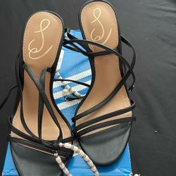 Black Pearl Tie Up Heel 