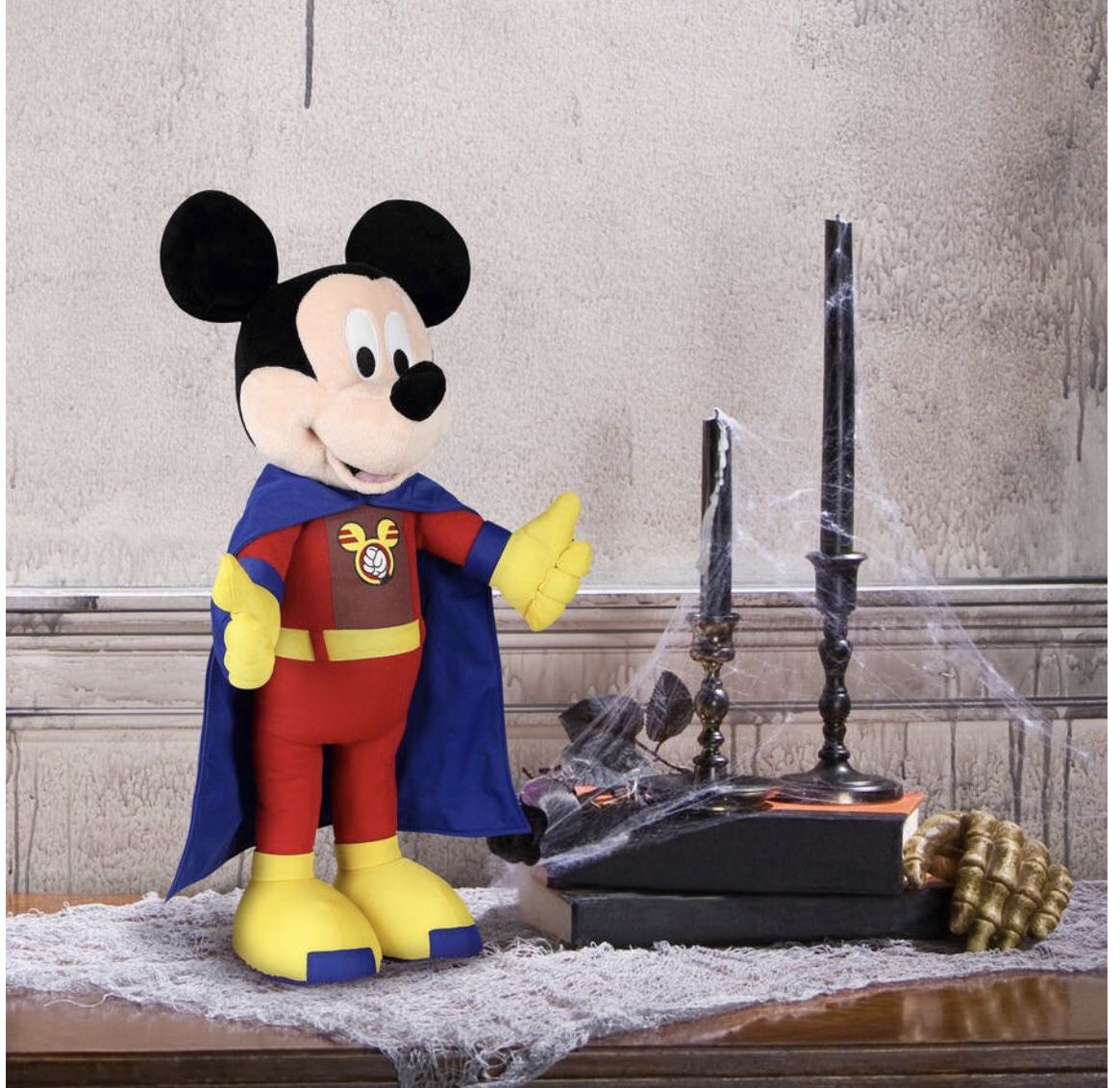 Mickey Mouse Super Hero figure