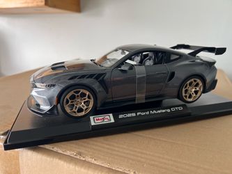 2025 Ford Mustang gto toy car 1/18