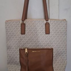 New With Tags Michael Khors Purse