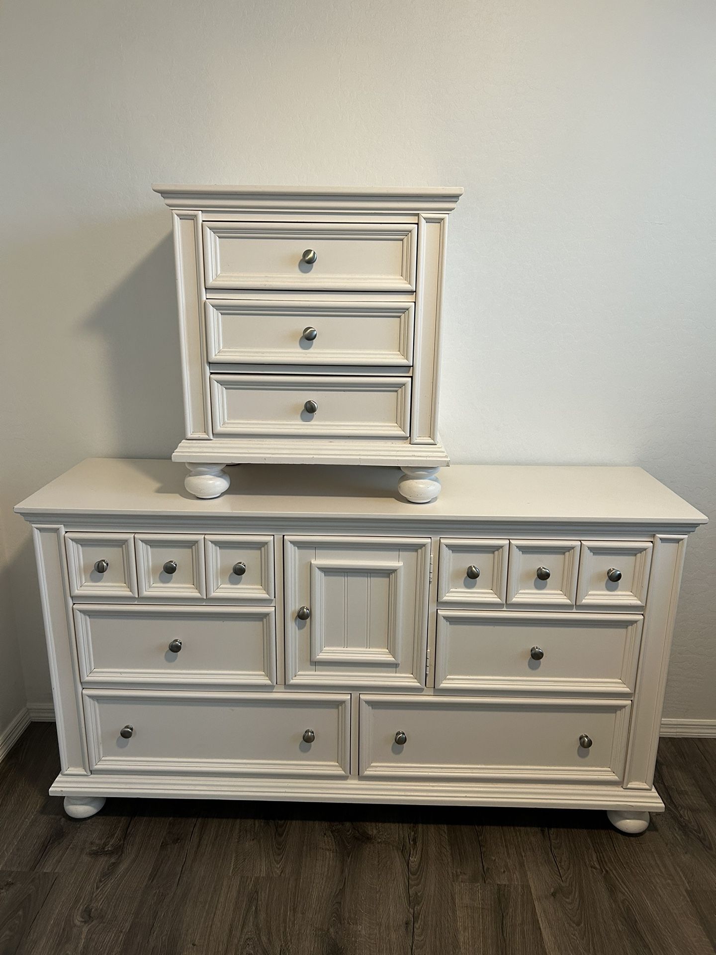 Dresser & Nightstand
