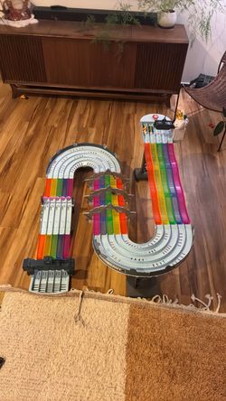 Mario kart hot wheels track with 2 cars everything works!