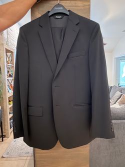 Jos A Bank Navy Blue Traveler’s Slim Fit Suit - 42 Regular, 34 x 30 Pants