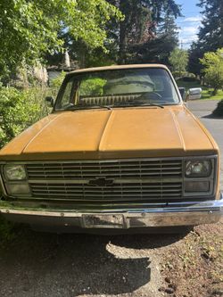 1984 Chevy Custom Deluxe