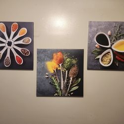 Kitchen art pieces on canvas