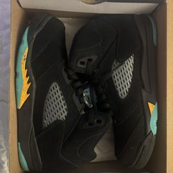 Jordan 5 Retro 