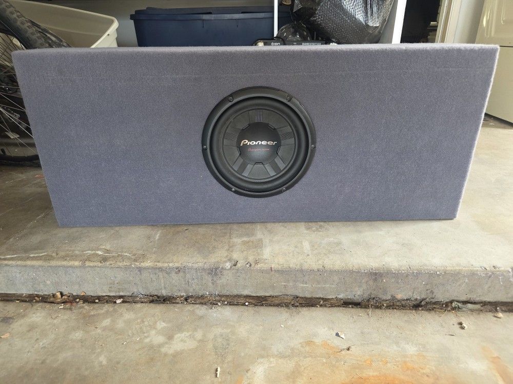 Pioneer Champion Series 10" Subwoofer With Box Enclosure 