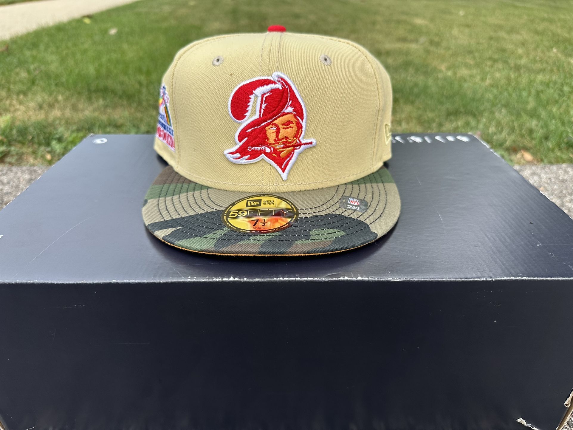 Tampa Bay Buccaneers New Era Fitted 7 1/2
