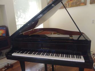 Kawai baby grand piano going out for free