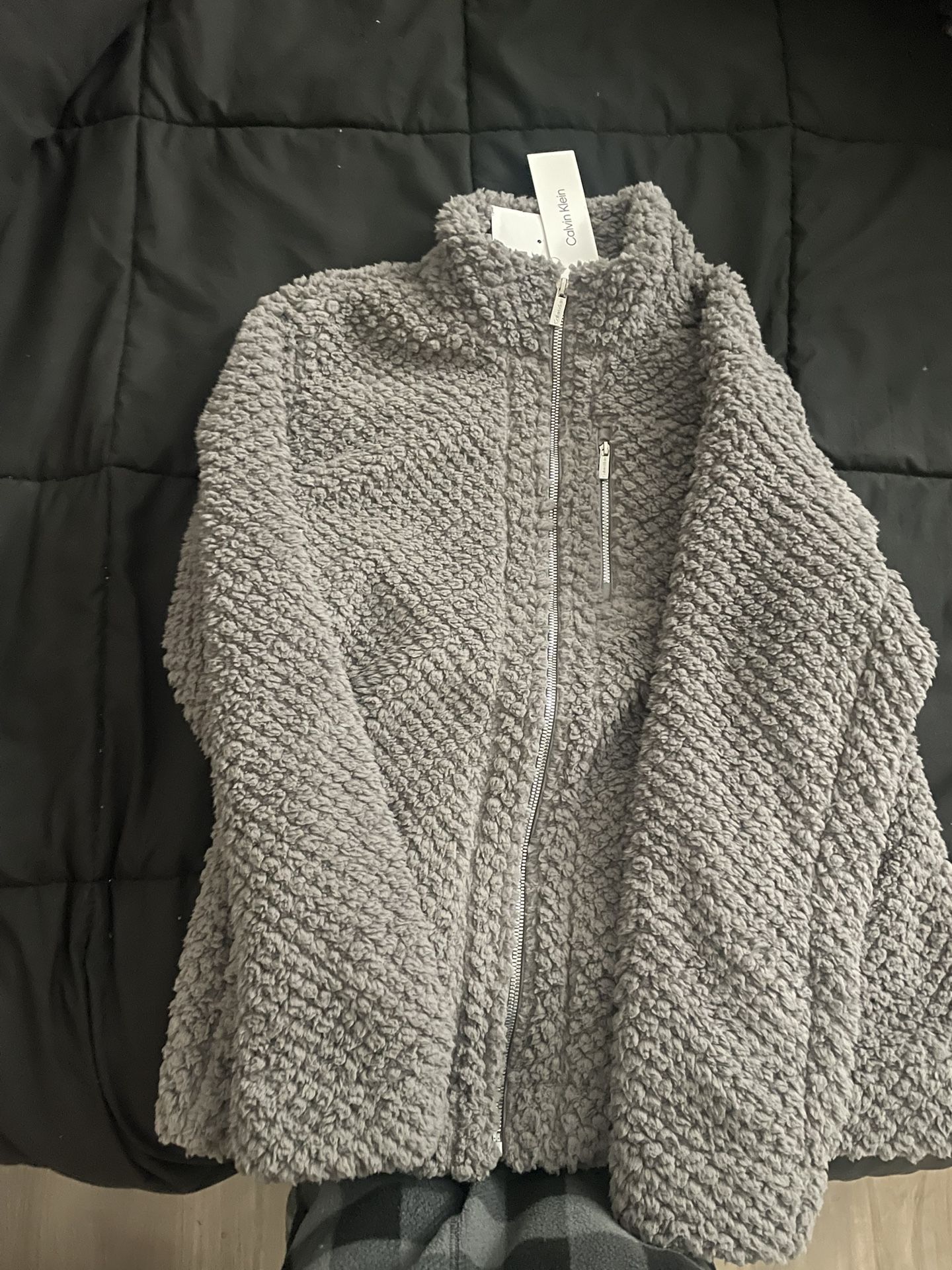 Calvin Klein Women's Gray Sherpa Fleece Jacket - Large 