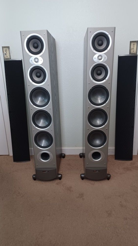 Polk Audio RTi 12 Speakers