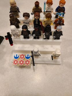 Lego minifigures display stand