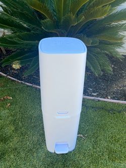 Diaper genie (free)
