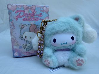 MINISO Peek-a meow~  Cinnamoroll Character Plush Keychains