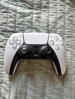 PS4 controller 