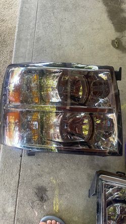 Headlights, Chevy Silverado 2007-2012
