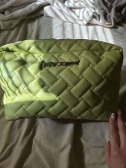 Makeup bag