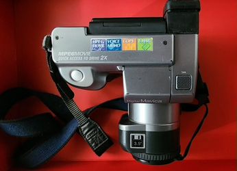 Sony Mavica MVC-FD91 0.8MP Digital Camera - Black & Metallic silver. Asking $200 OR BEST OFFER