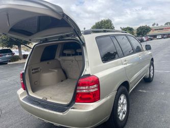Toyota hyglander for sale