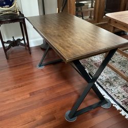 The Office Desk You Need To Buy