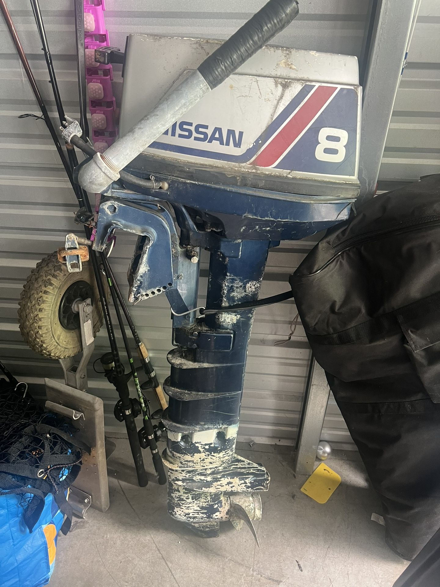 NISSAN 8hp motor 2 Stroke