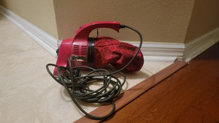 Dirt Devil Model 103 Hand Held Vacuum Red

