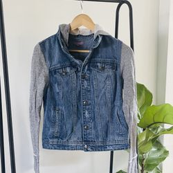 Francesca collections Harper denim jacket with hoodie.  Bin k