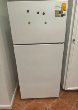 Kirkland signature refrigerator by whirlpool