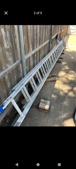 32 ft aluminum extension ladders $350  no less