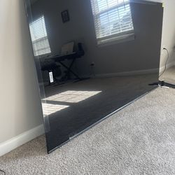 75” Hisense smart tv