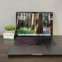 Macbook Pro 2023 M3 18 Gb Ram 512 GB SSD