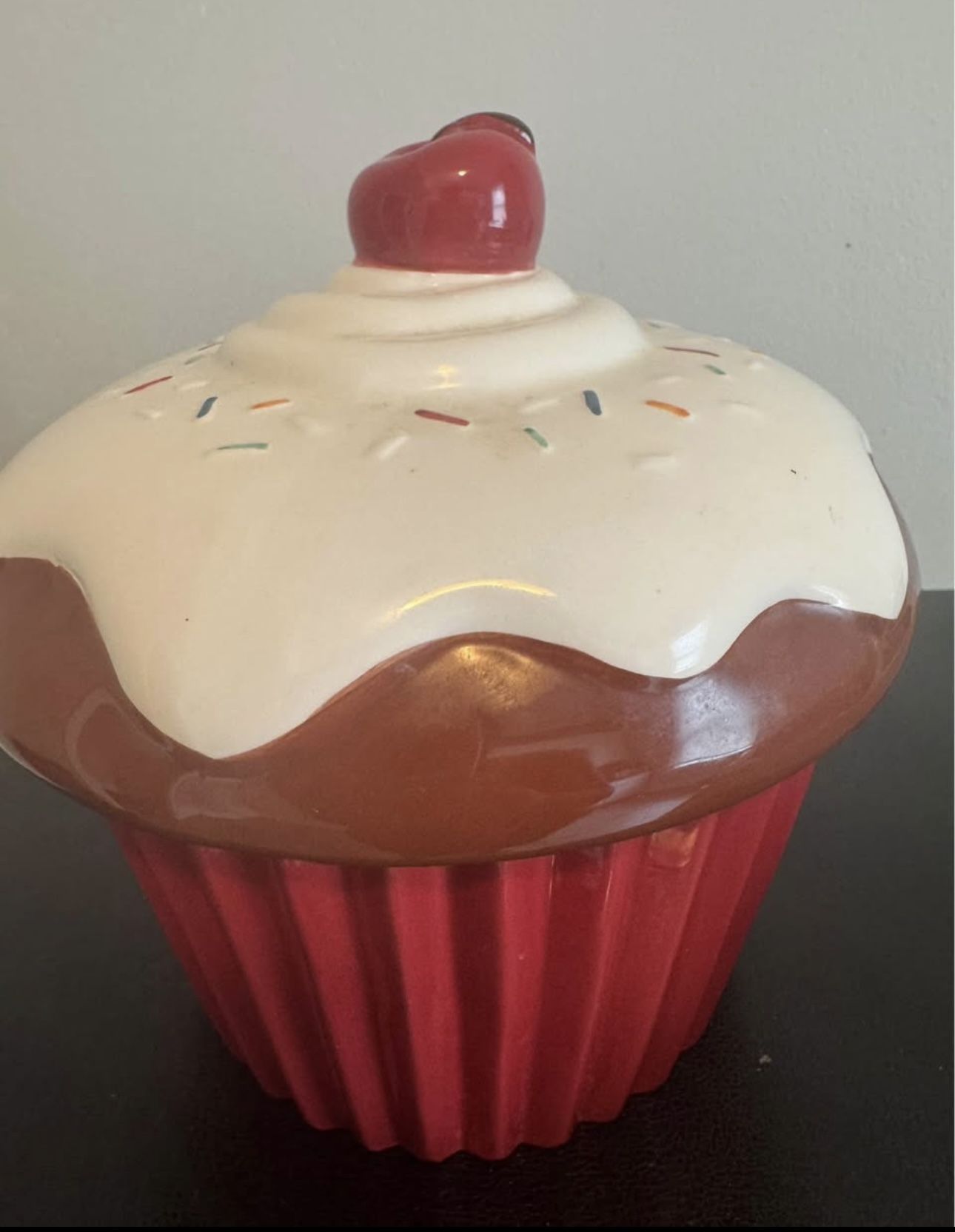 Cupcake Cookie jar