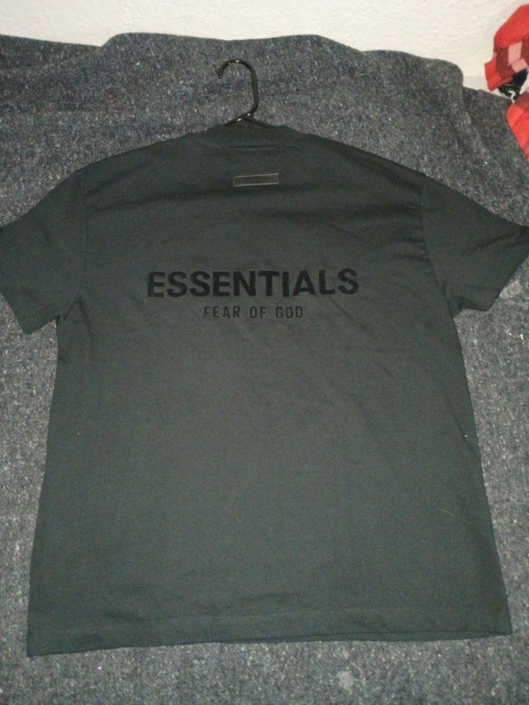 New Never Worn Authentic Fear Of God - Essentials T Shirt