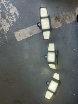Solar powered flood lights