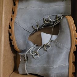 Size 10 SOREL BOOTS
