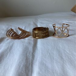 Assortment Of Gold Bracelet 