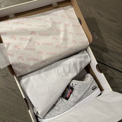 Size 10.5 Nike SB Dunk Kirkland