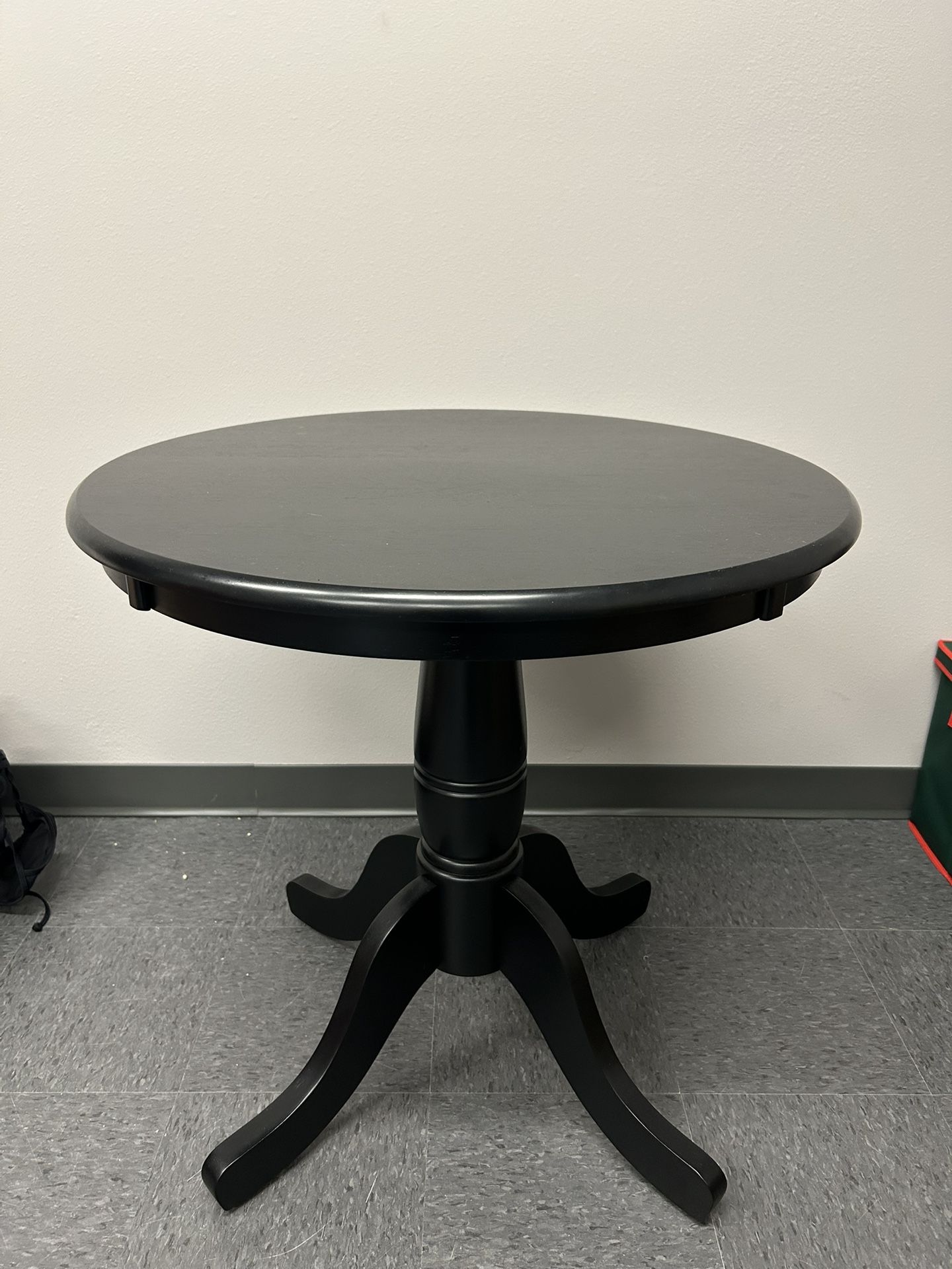 Like New- Small Dining Table Or Entry Table