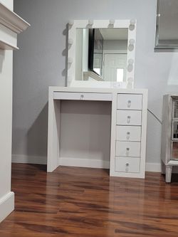 VANITY ESTILO WOLLYWOOD <NEW>